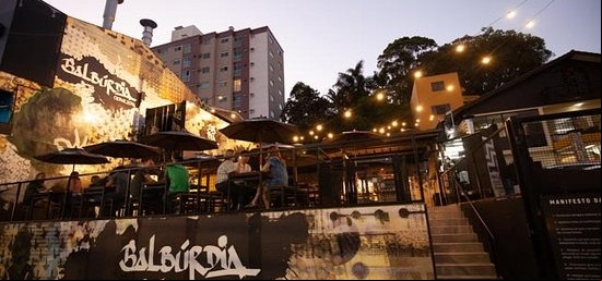 Fiscalização fecha a Balbúrdia Cervejaria