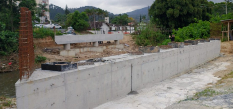 Lançamento das vigas da nova Ponte do Garcia inicia a partir de amanhã