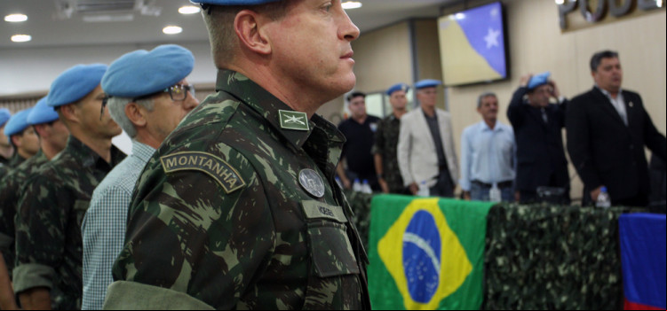 Câmara homenageia militares presentes em missões de paz no Haiti e Angola
