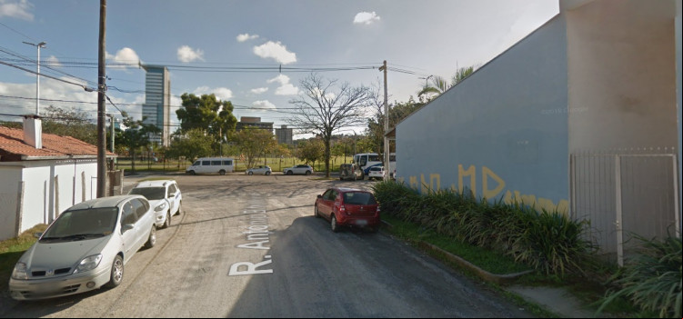 Obra na Rua Antônio Bittelbrunn recebe acabamentos finais