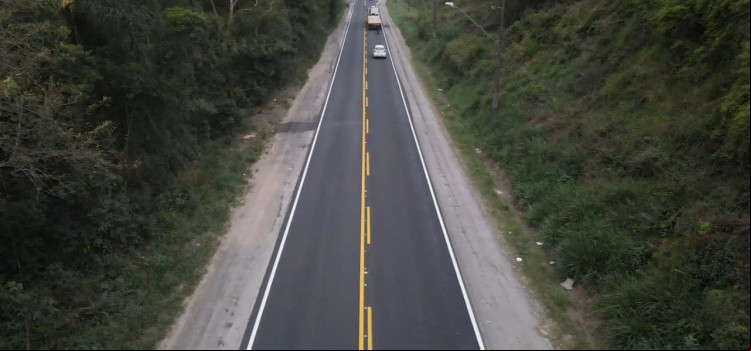 SC-108 entre Gaspar e Brusque conclui pintura e sinalização