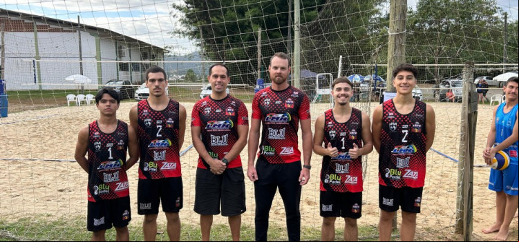 Blumenau participa do Catarinense de Vôlei de Praia
