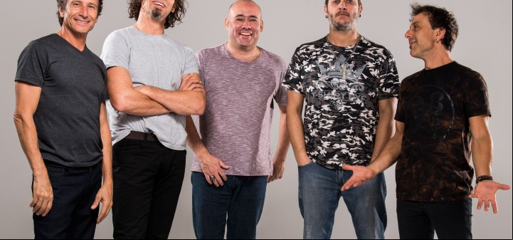 Dazaranha toca em Balneário Camboriú sexta