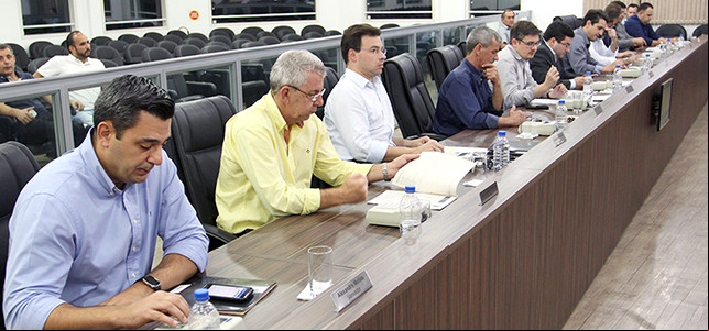 Aprovado projeto que denomina de ‘Adelina Hess de Souza” novo Centro de Inovação