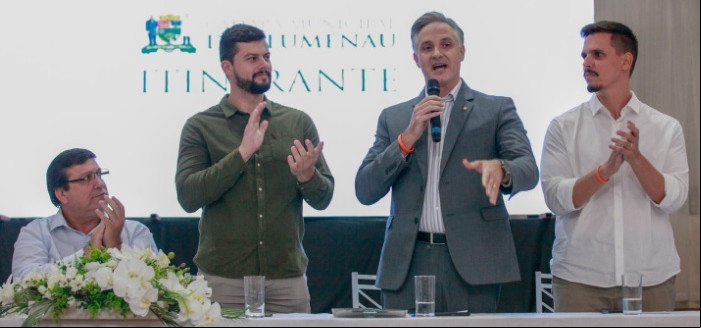 Sessão itinerante da Câmara debate prioridades no Badenfurt