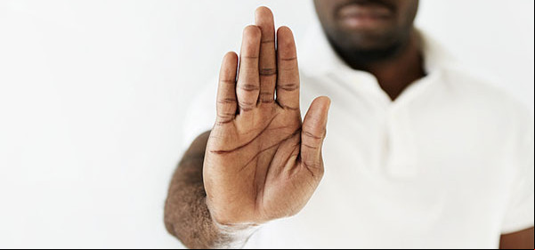 Idosa é presa por racismo na Ponta Aguda