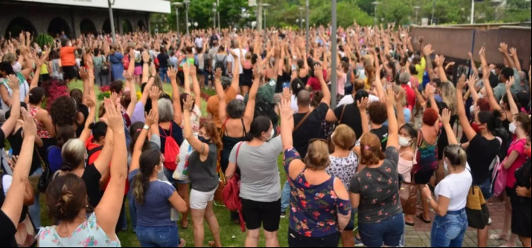 Greve à vista: servidores devem parar dia 20
