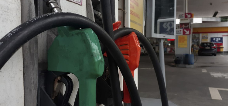 Gasolina sobe até R$ 0,34 e etanol R$ 0,02