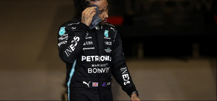 Hamilton diz que seu título foi roubado em 2021