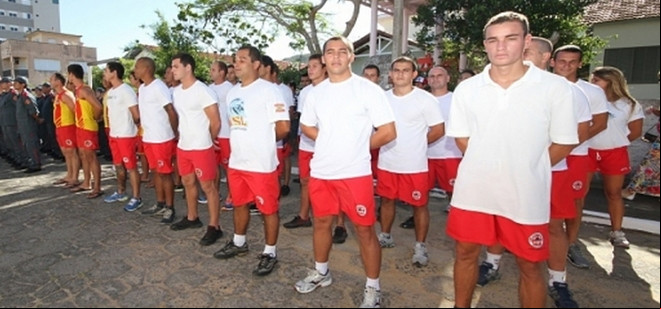 Bombeiros comunitários terão mesmos benefícios dos guarda-vidas civis