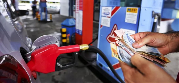 Em maio, preço dos combustíveis seguem estáveis