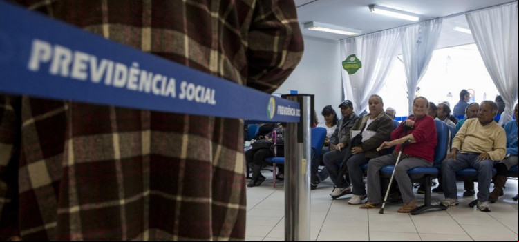 Base governista prioriza reforma da Previdência em 2018