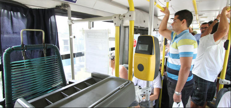 Aprovado projeto que estabelece normas para ausência de cobradores em ônibus