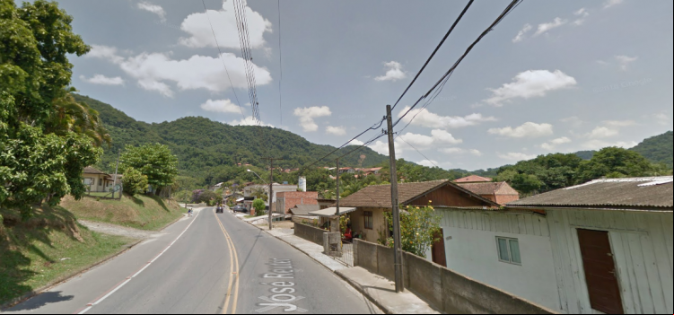 Sobrinho tenta matar tio na Rua José Reuter