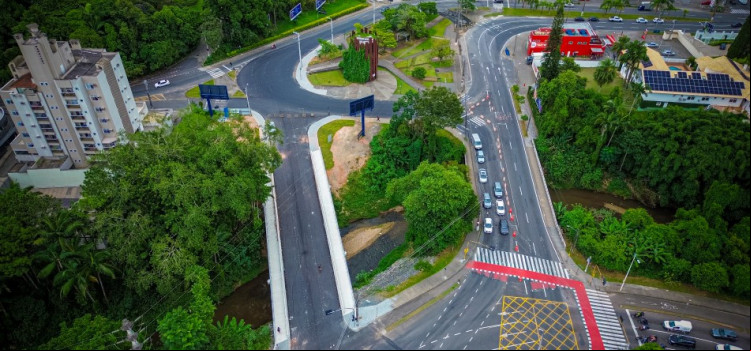 Ponte da Rua 7 de Setembro será aberta ao trânsito neste sábado