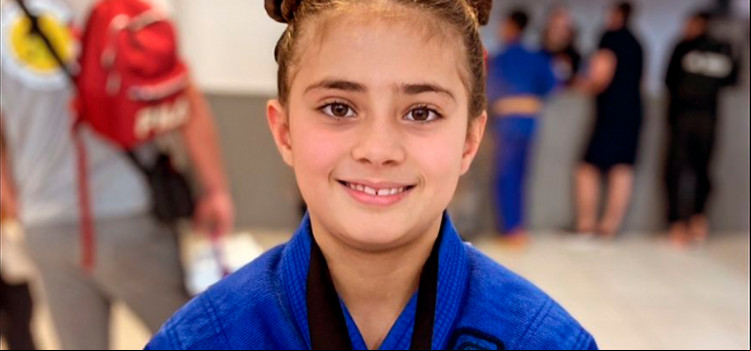 Jade Mendonça se prepara para Internacional de jiu-jítsu